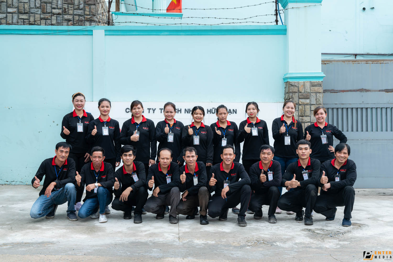 chup-brochure-doanh-nghiep-bold-vietnam-18-3806