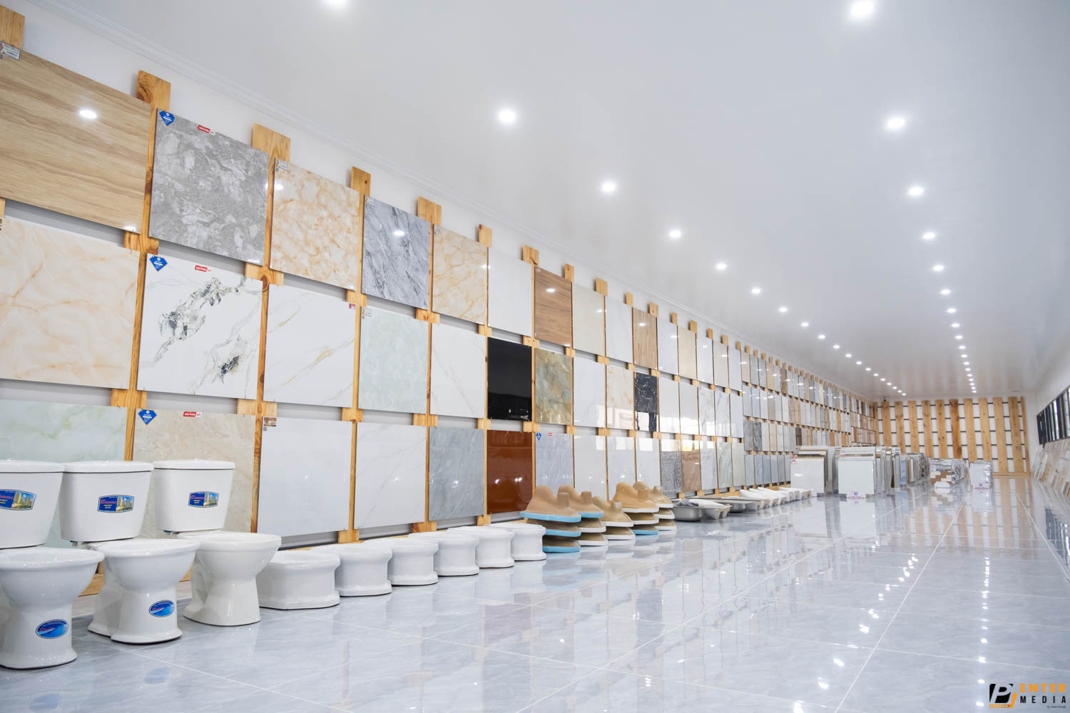 chup-brochure-doanh-nghiep-ton-phu-vinh-13-6352