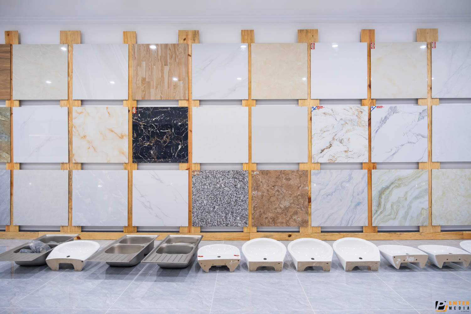 chup-brochure-doanh-nghiep-ton-phu-vinh-16-3744