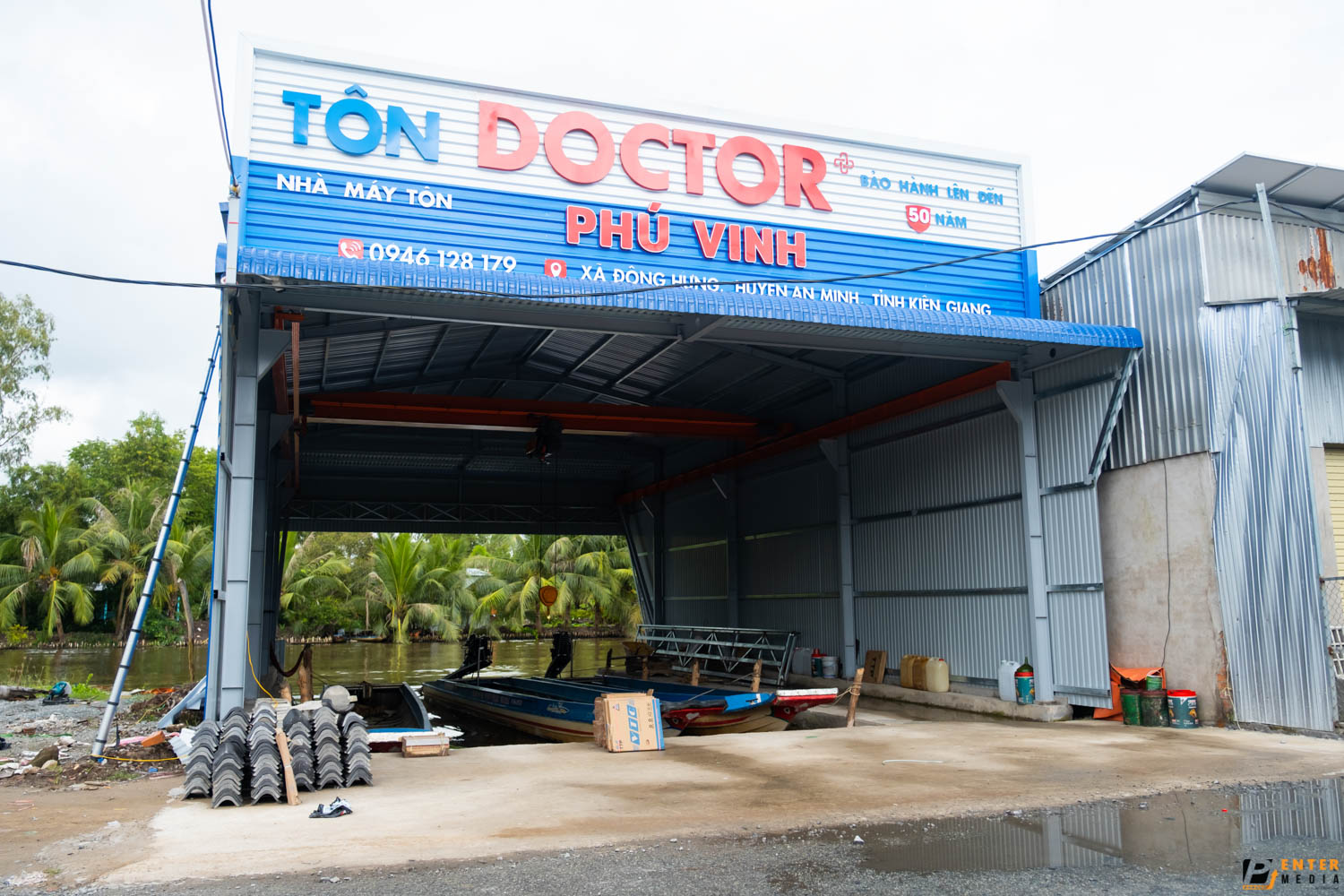 chup-brochure-doanh-nghiep-ton-phu-vinh-22-5610