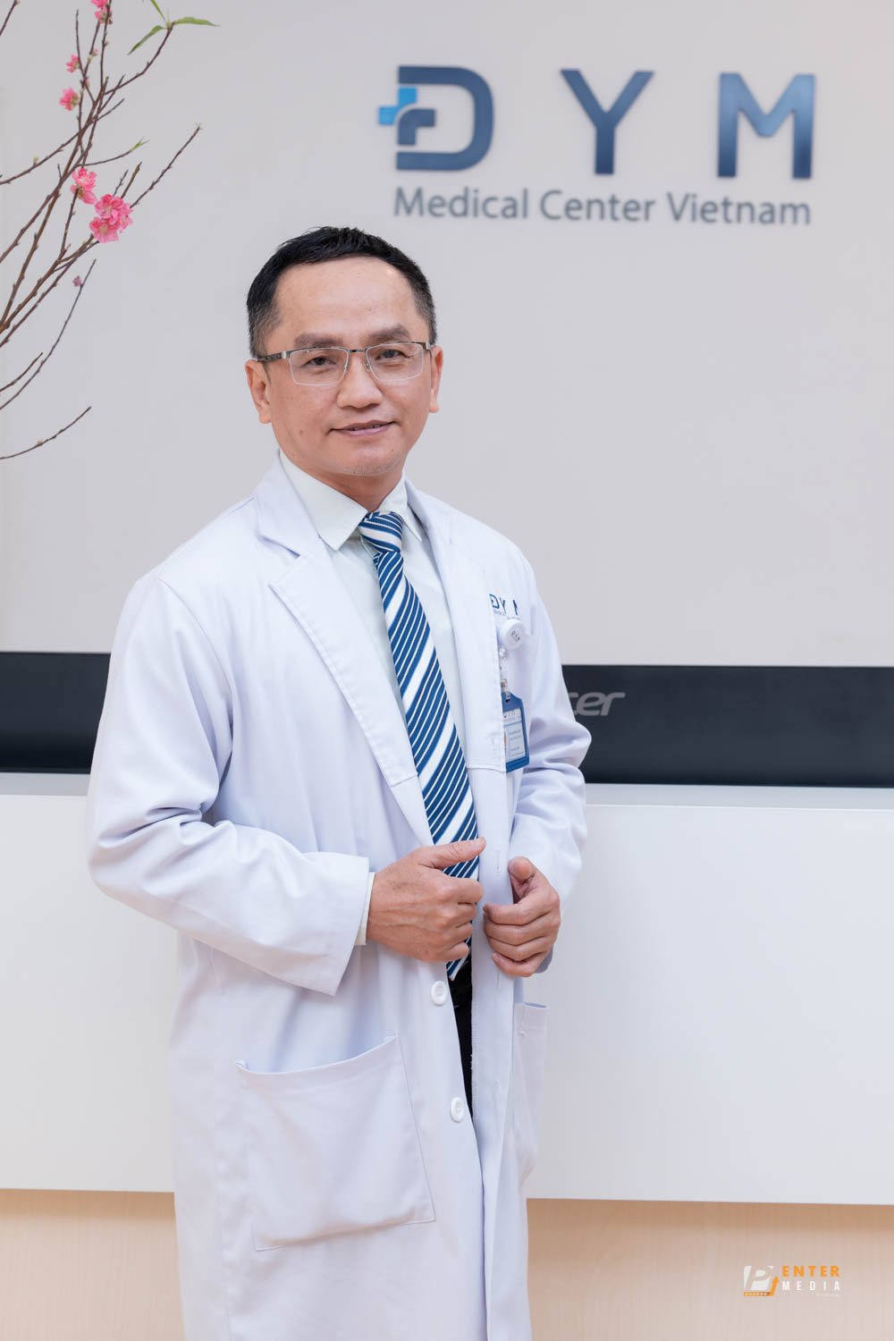 dym-profiledn-007-2221