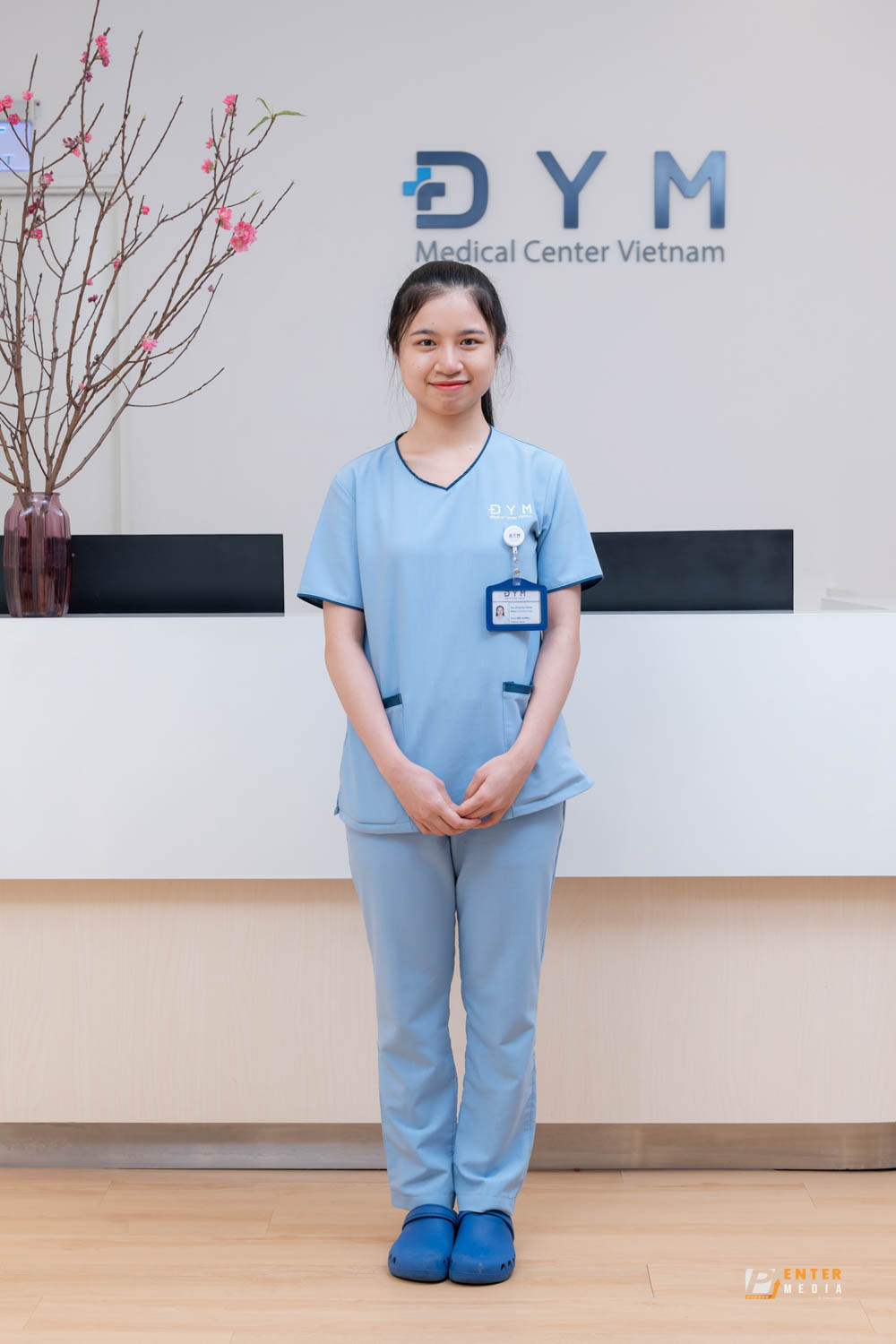 dym-profiledn-009-8895